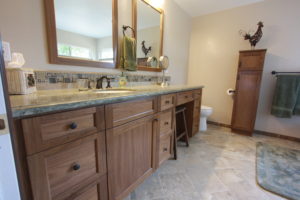 custom bathroom cabinets
